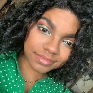 Meet your Posher, Destiny